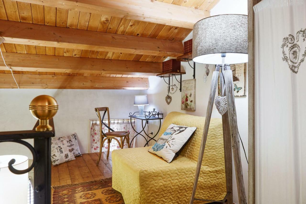 Les Petites Maisons D'Elise Scicli Luaran gambar